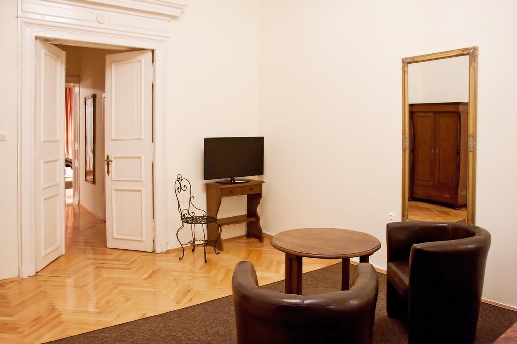 Stary Toruń Apartament Broadway מראה חיצוני תמונה